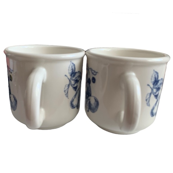 Quadrifoglio Italy 12 Oz Set of 2 Blue Fruit on White Mugs - Picture 3 of 9